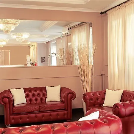 C-hotels Club House Отель 4*