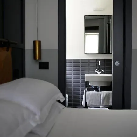 C-hotels Club House Отель